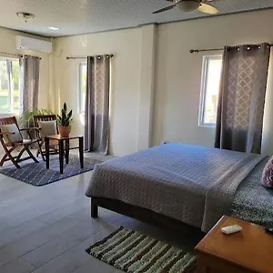 tranquility-suites.comcaribbean.com/